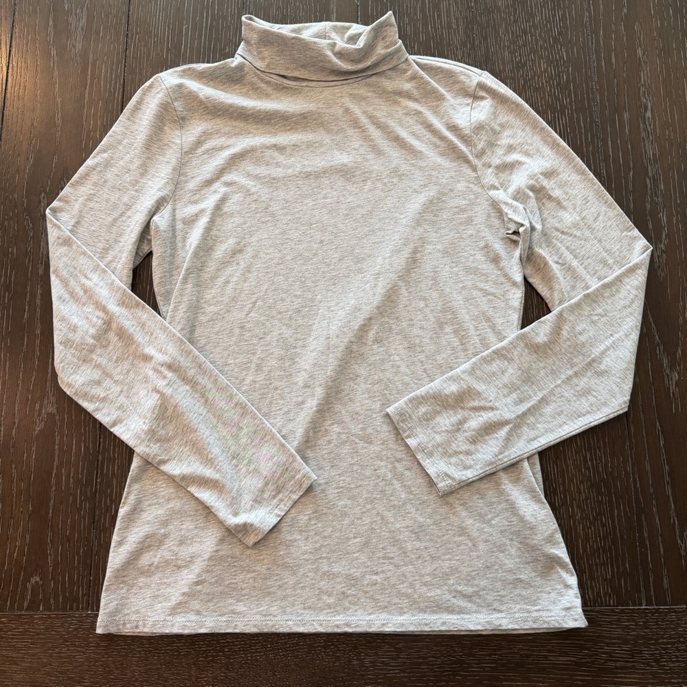 Garnet Hill Gray Pima Cotton/Tencel Blend Turtleneck Long Sleeve Shirt